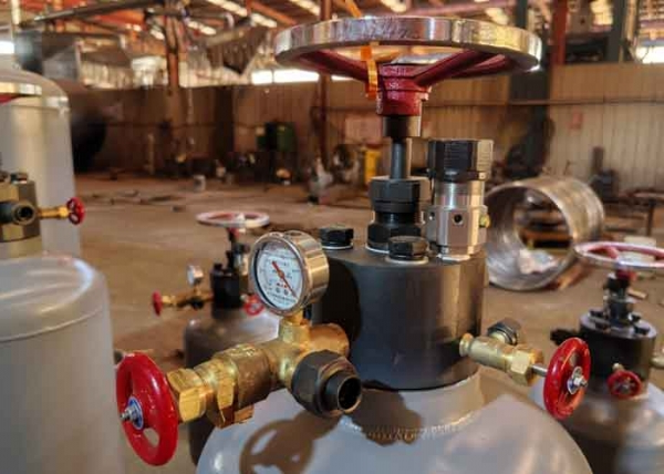 船用空气瓶的压力如何检查